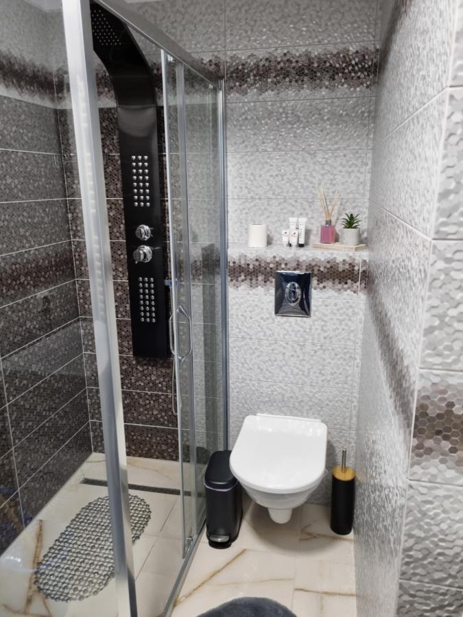 Luxury Apartments 巴克乌 外观 照片