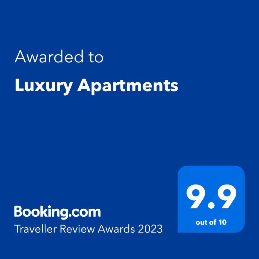 Luxury Apartments 巴克乌 外观 照片